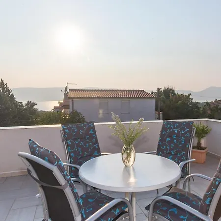 Dajana Apartment